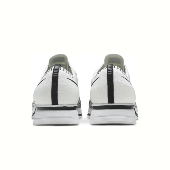 Nike Flyknit Trainer 2017 Mens White Black SIZE: 11.5 (New With Box)